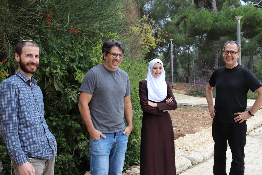 The research team (L-R) Gavriel Fialkof (Ph.D. student), Dr. Ronen Sadeh, Dr Israa Sharkia, and Prof Nir Friedman Photo credit: HU