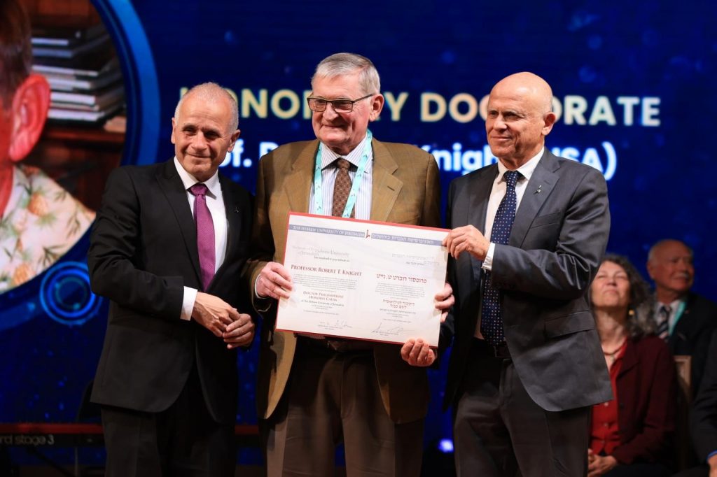 The Hebrew University of Jerusalem President Prof. Asher Cohen (left) confers Honorary Doctorate degree on internationally recognized neuroscientist and neurologist, Robert T. Knight (center). Prof. Tamir Sheafer, Hebrew University