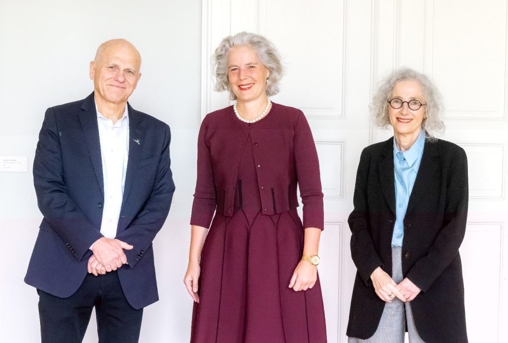 Prof. Tamir Sheafer, Rector, Hebrew University of Jerusalem; Prof. Eva Inés Obergfell, Rector, University of Leipzig; Professor Yfaat Weiss, Director, Dubnow Institute Credit: Swen Reichhold, Leipzig University